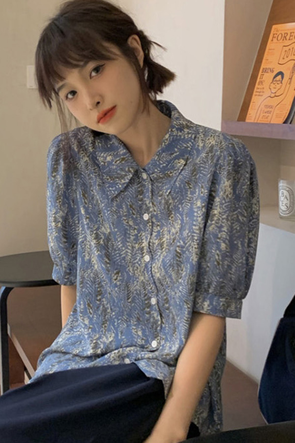 [해외/수입] 포스있는 독특 카라넥 소매벌룬 반팔 셔츠